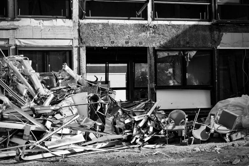 Bouw- en sloopafval container huren